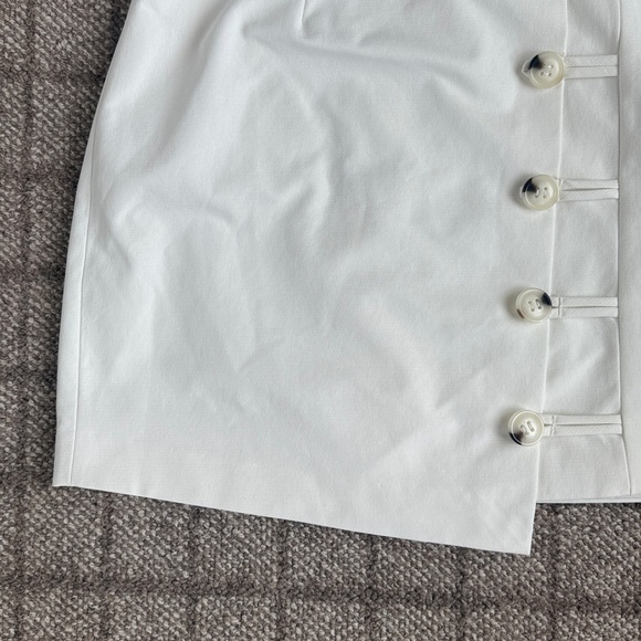 Women’s Finders Keepers White Mini dress with button detail Size L - Picture 4 of 7